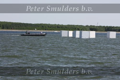 Almere, 11 Mei 2008
Kunststukken op het Ijsselmeer
Kunstwerk op het Ijsselmeer