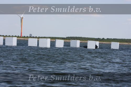 Almere, 11 Mei 2008
Kunststukken op het Ijsselmeer
Kunstwerk op het Ijsselmeer