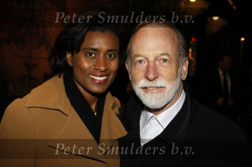 Amsterdam 21 januari 2009
Premiere Les Miserables in Carre. Laetitia Griffith met man
Peter Smulders bv