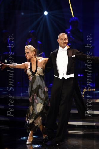 Aalsmeer 15 mei 2009
Dancing with the stars in de studio\'s in Aalsmeer. Lange Frans met danspartner Marleen Schuurmeijer
Peter Smulders bv