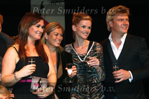 Hilversum 21 januari 2008
Premiere Laura Vlasblom in theater Gooiland. Laura met Bastiaan Ragas en Tooske Breugem