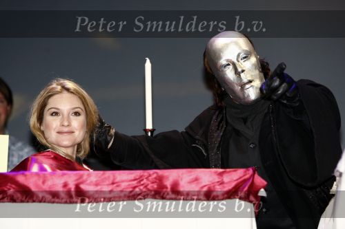 Zaandam 27 januari 2009
Voorjaarspresentatie sbs6 in het zaantheater. The Mask van de Uri Geller show met Lauren Verster
Peter Smulders bv