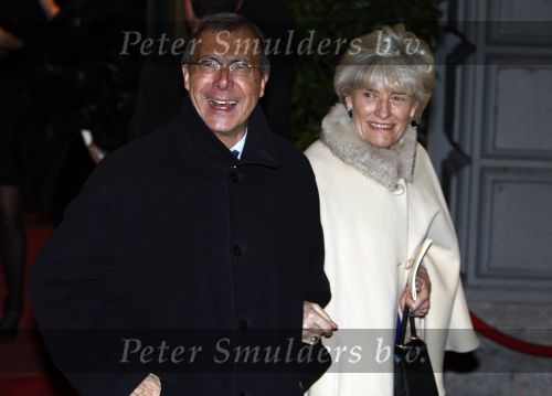 Amsterdam 1 februari 2008
Koningin Beatrix (70jaar) en Prinses Margriet (65 jaar) vieren hun verjaardag in Carre. Laurens Jan Brinkhorst met vrouw