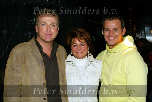 Amsterdam 14 november 2003
Presentatie cd gordon op de supperclub boot.

gordon christine kroonenberg en leco v zadelhof