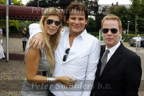 Vlijmen en Loon op Zand 18 juni 2007
Cabrio Rally van Beau monde . Estelle Gullit John Luken en Leco v Zadelhoff