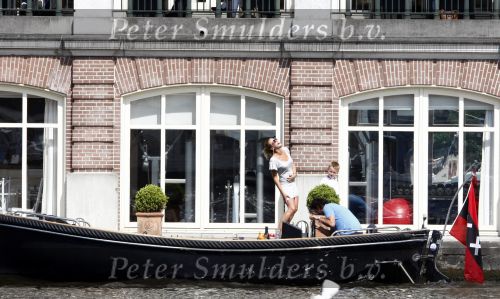 Amsterdam 24 mei 2008
Nicolette v Dam en Leco v Zadelhoff met sloep bij het Amstel hotel.