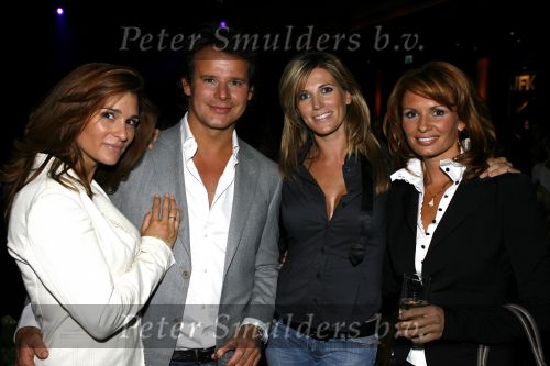 Noordwijk 26 augustus 2006
Modeshow Dani Bles in huis ter duin.
Leontien Borsato Danielle Overgaag Quinty Trustfull en leco v Zadelhoff