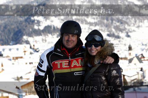 Fiss 15 februari 2009
Marco Borsato en Leontine op skivakantie met Jada Senna en Luca.
Peter Smulders bv