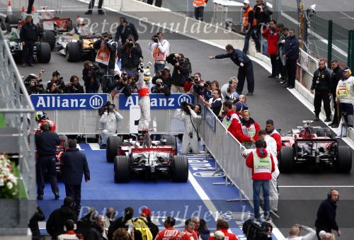 Spa 7 september 2008
Formule 1 Grand Prix van Spa Francochamps. Filippe Massa Kimi Raikkonen Lewis Hamilton  Heiki Kovalinen Fernando Alonso
Peter Smulders bv