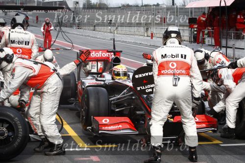 Barcelona 11 maart 2009
Test dag voor de formule 1 teams op het circuit van Barcelona. Lewis Hamilton voor Maclaren Mercedes
Peter Smulders bv