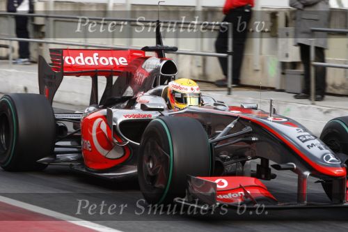 Barcelona 11 maart 2009
Test dag voor de formule 1 teams op het circuit van Barcelona. Lewis Hamilton voor Maclaren Mercedes
Peter Smulders bv