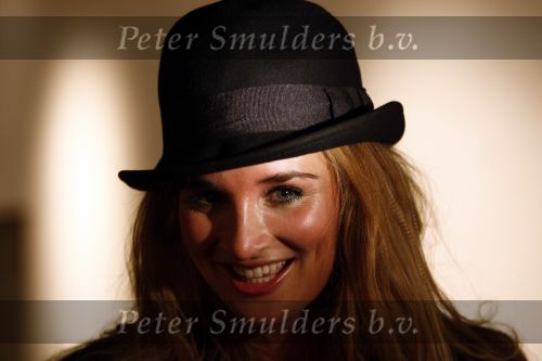 Amsterdam 2 maart 2009
Modeshow Jos Raak bij Loods 6 in Amsterdam. Lieke v Lexmond met bolhoedje
Peter Smulders bv
