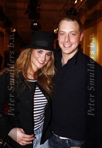 Amsterdam 2 maart 2009
Modeshow Jos Raak bij Loods 6 in Amsterdam. Lieke v Lexmond met Mark v Eeuwen
Peter Smulders bv