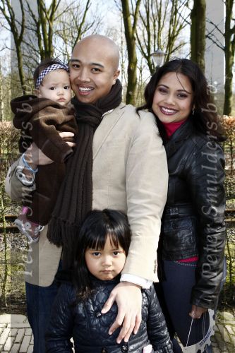 Kaatsheuvel 29 maart 2009
15 jarig bestaan van Princess in de efteling. Linda Wagemakers met man en 2 dochters
Peter Smulders bv