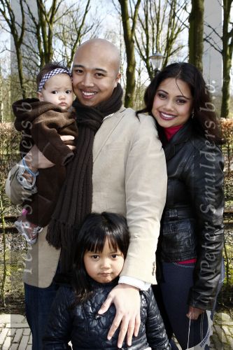 Kaatsheuvel 29 maart 2009
15 jarig bestaan van Princess in de efteling. Linda Wagemakers met man en 2 dochters
Peter Smulders bv