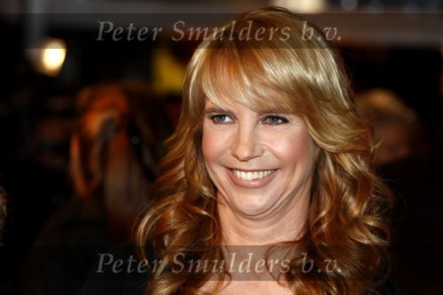 Amsterdam 17 maart 2008
Linda de Mol met vrieninnen bij de premiere van zomerhitte in Tuschinski.
Peter Smulders bv