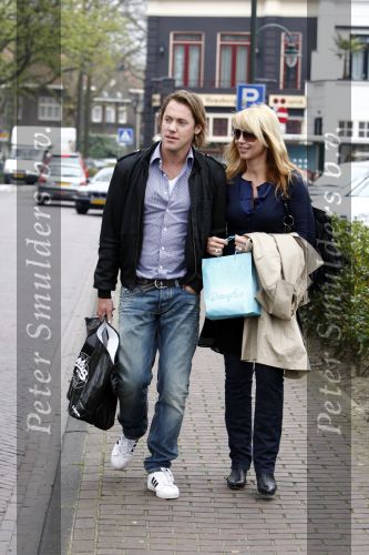 Laren 18  april 2008
Linda de Mol en Jeroen Rietbergen aan het winkelen in Laren op de verjaardag van Jeroen.
Peter Smulders bv