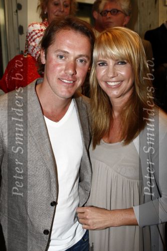 Amsterdam 20 april 2009
Presentatie van het blad linda van special L\'Homo. Linda de Mol met vriend Jeroen Rietbergen
Peter Smulders bv