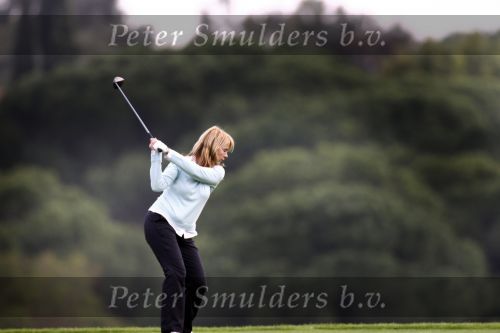 Vale do Lobo 24 februari 2008
Linda de Mol golfend met haar nieuwe vriend Jeroen Rietbergen op vale do lobo  waar Linda een huis heeft.
Peter Smulders bv