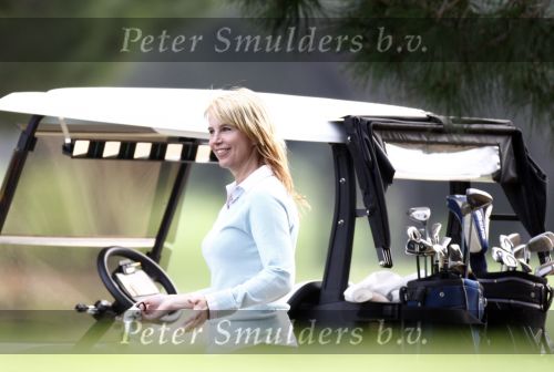 Vale do Lobo 24 februari 2008
Linda de Mol golfend met haar nieuwe vriend Jeroen Rietbergen op vale do lobo  waar Linda een huis heeft.
Peter Smulders bv