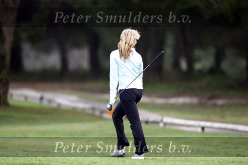 Vale do Lobo 24 februari 2008
Linda de Mol golfend met haar nieuwe vriend Jeroen Rietbergen op vale do lobo  waar Linda een huis heeft.