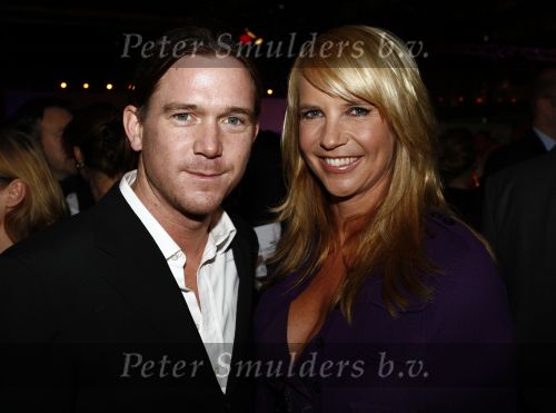 Hilversum 26 januari 2009
Linda de Mol bij de uitreiking van de gouden beelden bij beeld en geluid. Linda met haar neefje Johnny de Mol jr
Peter Smulders bv