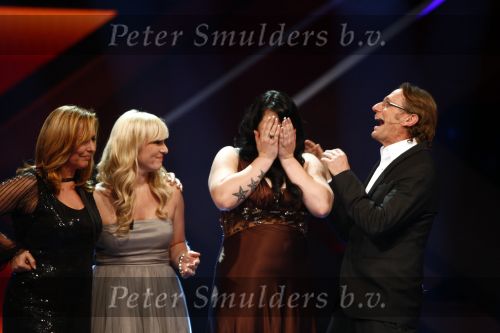 Hilversum 9 mei 2009
Finale x factor in studio 22 met Lisa en Rachel. Martijn Krabbe en Wendy v Dijk presenteren x factor. Eric v Tijn en Angela Groothuizen
Peter Smulders bv