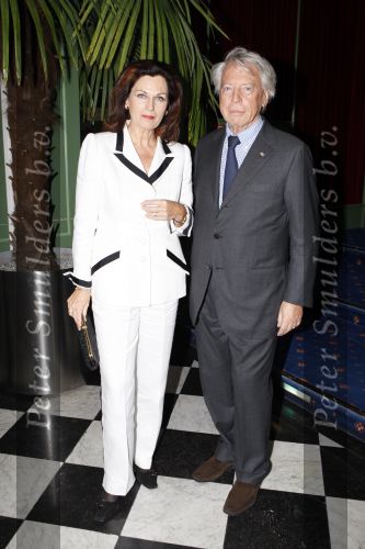 Amsterdam 17 september 2007
Modeshow Ronald Kolk in krasnapolsky. Liz Snoyink met Cees Dam