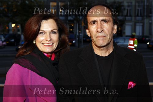 Amsterdam 29 september 2008
Pink Ribbon gala in het concert gebouw. Liz Snoyink met nieuwe vriend
Peter Smulders bv