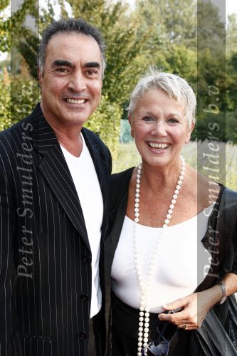 Kaatsheuvel 28 september 2008
Premiere Sound of Music in het eftleing theater. loeki Knol met vriend
Peter Smulders bv