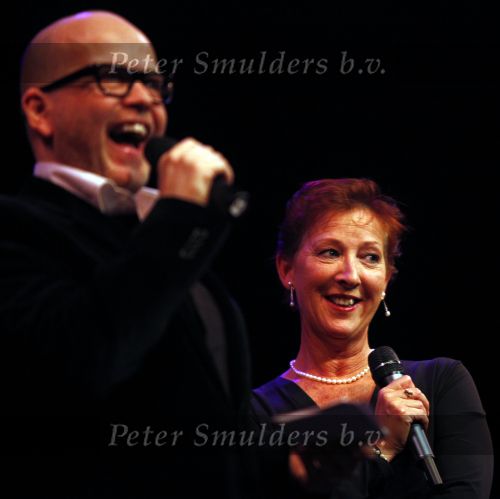 Amsterdam 30 maart 2009
Hommage aan Jenny Arean in de meervaart met verschillende artiesten.
Marc Marie Huijbregts en Loes Luca presenteren het programma.
Peter Smulders bv