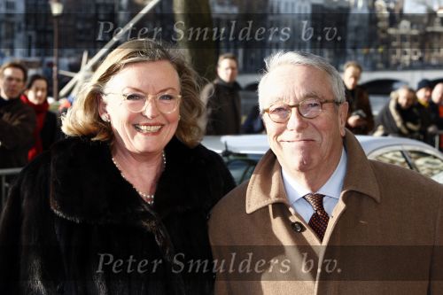 Amsterdam 1 februari 2008
Feest koningin Beatrix en Prinses Margriet voor hun 70e en 65e verjaardag in Carre.


Louis v Dijk met vrouw
Peter Smulders bv