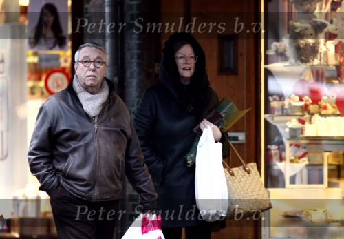 Amsterdam 3 februari 2009
Louis v dijk en zijn vriendin doen boodschappen op de cornelis schuytstraat.
Peter Smulders bv