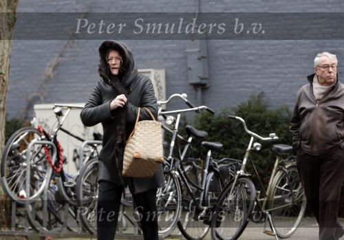 Amsterdam 3 februari 2009
Louis v dijk en zijn vriendin doen boodschappen op de cornelis schuytstraat.
Peter Smulders bv