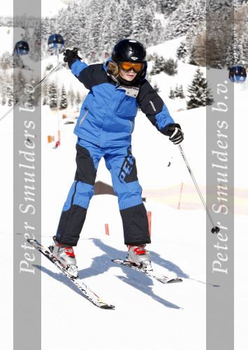 Fiss 15 februari 2009
Ruud Gullit met Joelle en Maxim op wintersport. Ook Marco Borsato en Leontien en Luca Jada en Senna zijn op skivakantie.
Peter Smulders bv