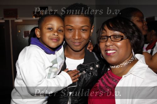 Hilversum 10 april 2009
Opnames X factor in studio 22. Luigiano met moeder en broertje
Peter Smulders bv