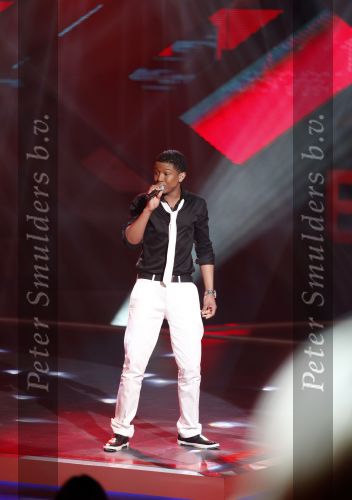 Hilversum 10 april 2009
Opnames X factor in studio 22. Martijn Krabbe Wendy v Dijk Luigiano en Irma tijdens sing off
Peter Smulders bv