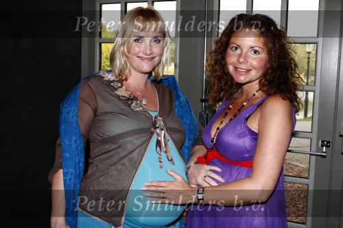 Hilvarenbeek 28 september 2008
Premiere sound of music in efteling theater. Marleen v d Loo en Maaike Widdershoven allebei zwanger
Peter Smulders bv