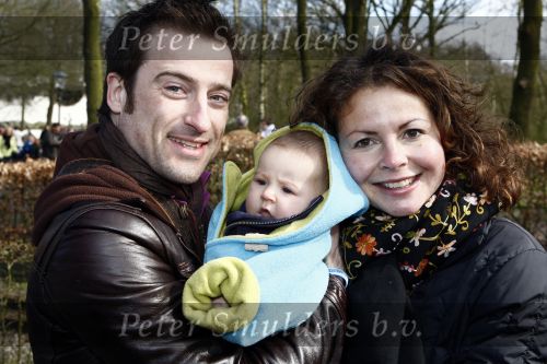 Kaatsheuvel 29 maart 2009
15 jarig bestaan van Princess in de efteling. Maaike Widdershoven met man en dochter Noa
Peter Smulders bv