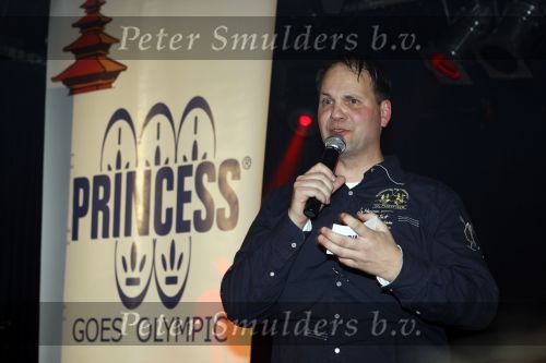 Kaatsheuvel 25 november 2007
Princess kerstborrel in de efteling. directeur Maarten v Droffelaar van Princess Records