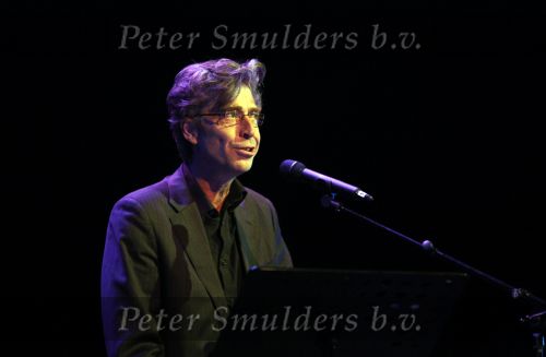 Amsterdam 30 maart 2009
Hommage aan Jenny Arean in de meervaart met verschillende artiesten.
Marc Marie Huijbregts en Loes Luca presenteren het programma. Maarten v Roozendaal
Peter Smulders bv