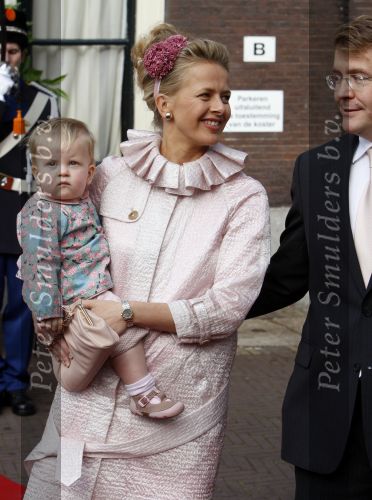 Den Haag 20 oktober 2007
Mabel Wisse Smit Prins Friso en hun dochters Luana en Zaria bij de doop van prinses Ariane.