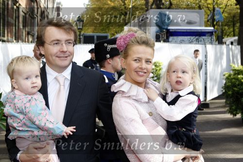Den Haag 20 oktober 2007
Mabel Wisse Smit Prins Friso en hun dochters Luana en Zaria bij de doop van prinses Ariane.