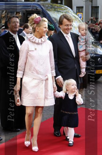 Den Haag 20 oktober 2007
Mabel Wisse Smit Prins Friso en hun dochters Luana en Zaria bij de doop van prinses Ariane.
Peter Smulders bv