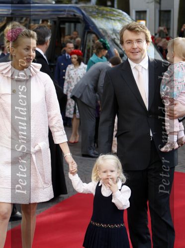 Den Haag 20 oktober 2007
Mabel Wisse Smit Prins Friso en hun dochters Luana en Zaria bij de doop van prinses Ariane.