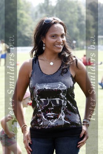 Amsterdam 7 juni 2008
Magali Gorre en Dean Gorre met hun kinderen bij dag voor ADHD op de toekomst bij Ajax. Hun zoon Kenji is een groot voetbal talent en speelt bij Manchester United