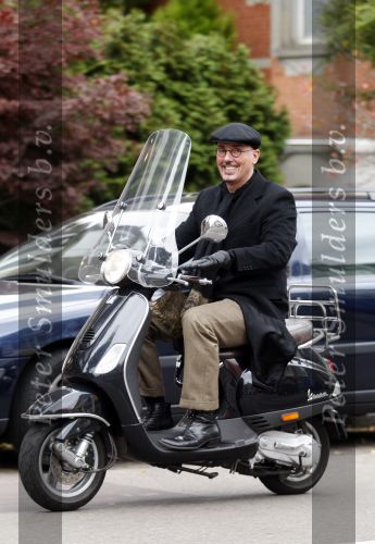 Amsterdam 31 oktober 2007
Maik de Boer op zijn vespa scooter.