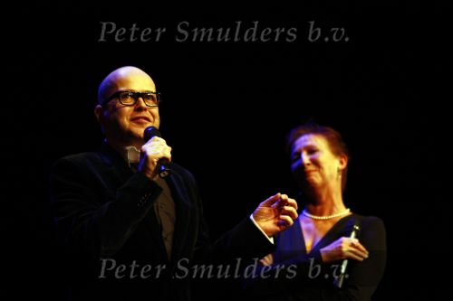 Amsterdam 30 maart 2009
Hommage aan Jenny Arean in de meervaart met verschillende artiesten.
Marc Marie Huijbregts en Loes Luca presenteren het programma.
Peter Smulders bv