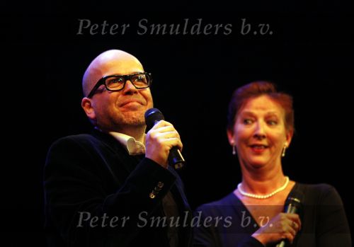 Amsterdam 30 maart 2009
Hommage aan Jenny Arean in de meervaart met verschillende artiesten.
Marc Marie Huijbregts en Loes Luca presenteren het programma.
Peter Smulders bv