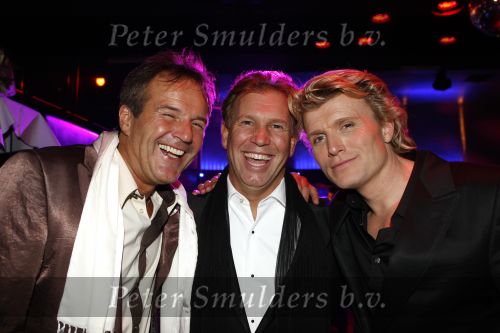 Amsterdam 5 november 2007
Premiere see you in Vegas van Hans Klok in Tuschinski. Hans met vriend en Marcel Boekhoorn